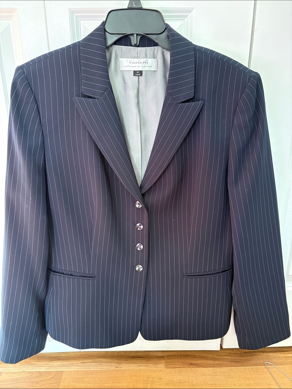 Tahari Navy Pinstripe Tailored Blazer